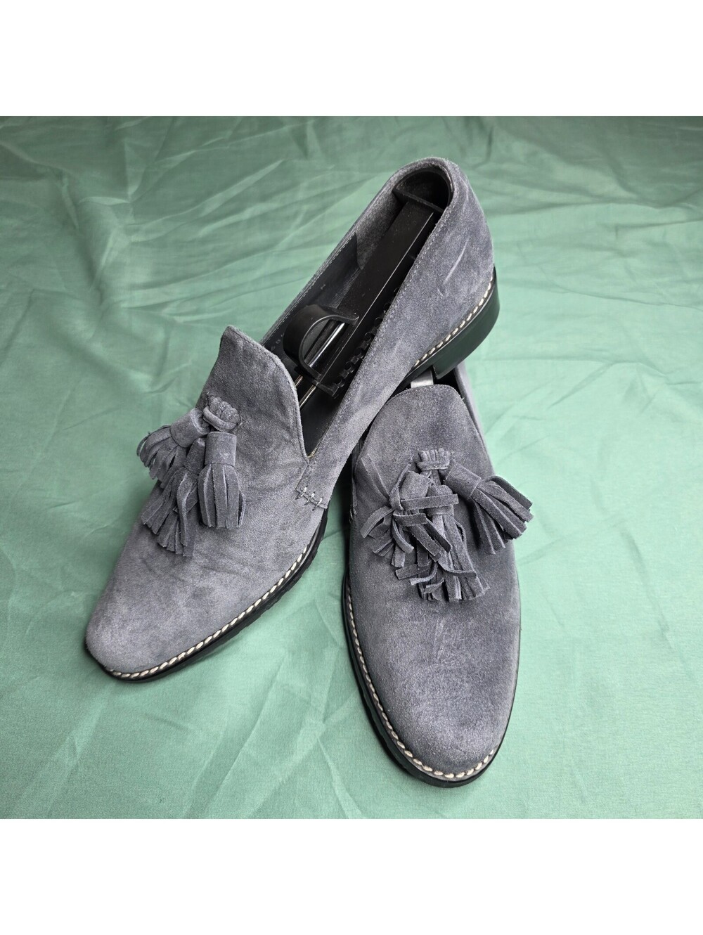 Stuart Weitzman Gray Suede Guido Tassle Shoes Suede Sz 8N